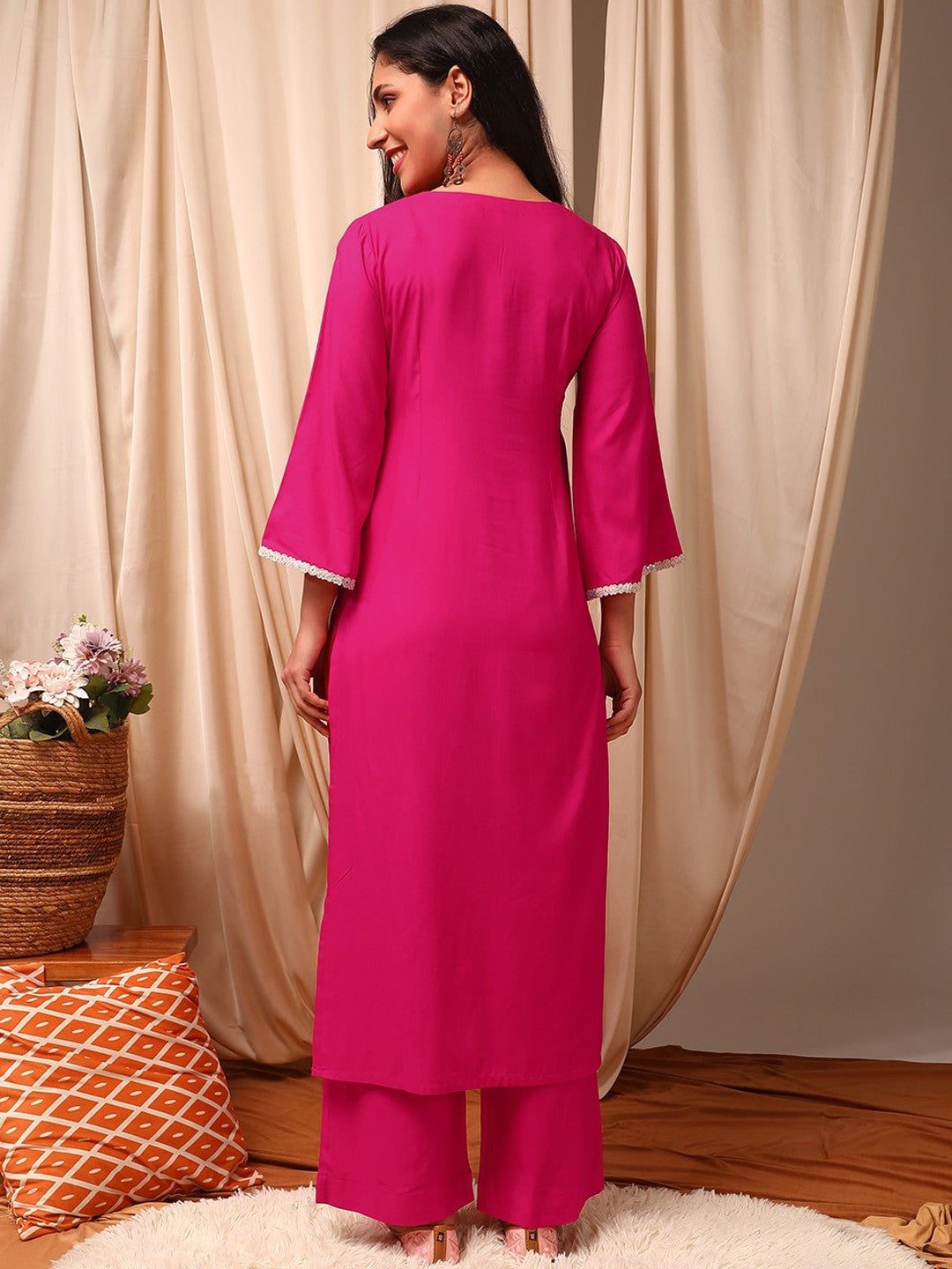 Magenta solid Kurta with Trousers